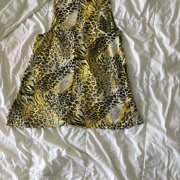Fun and Flirty Animal Print Blouse - Wear Anytime! - Picture 3 of 3